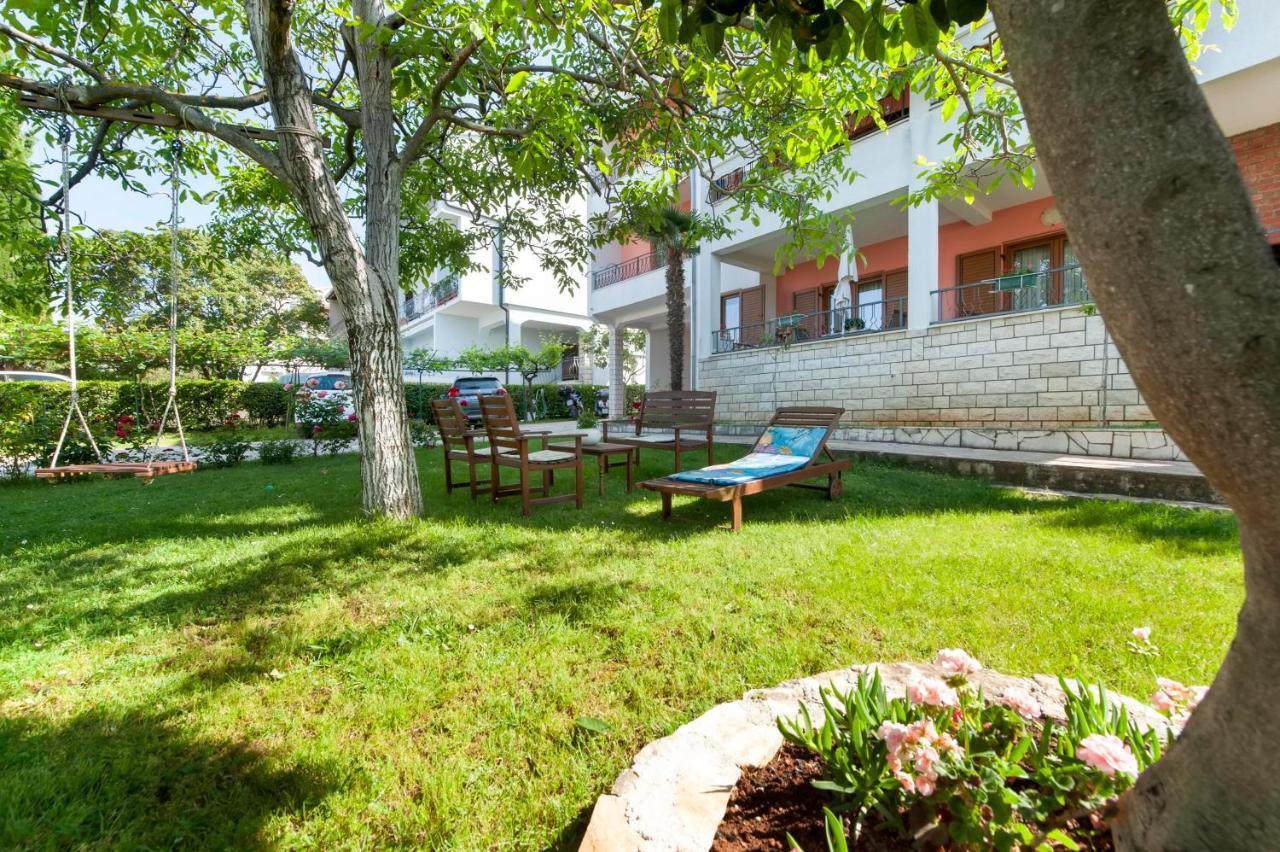 Apartments Adria Rovinj Exterior photo