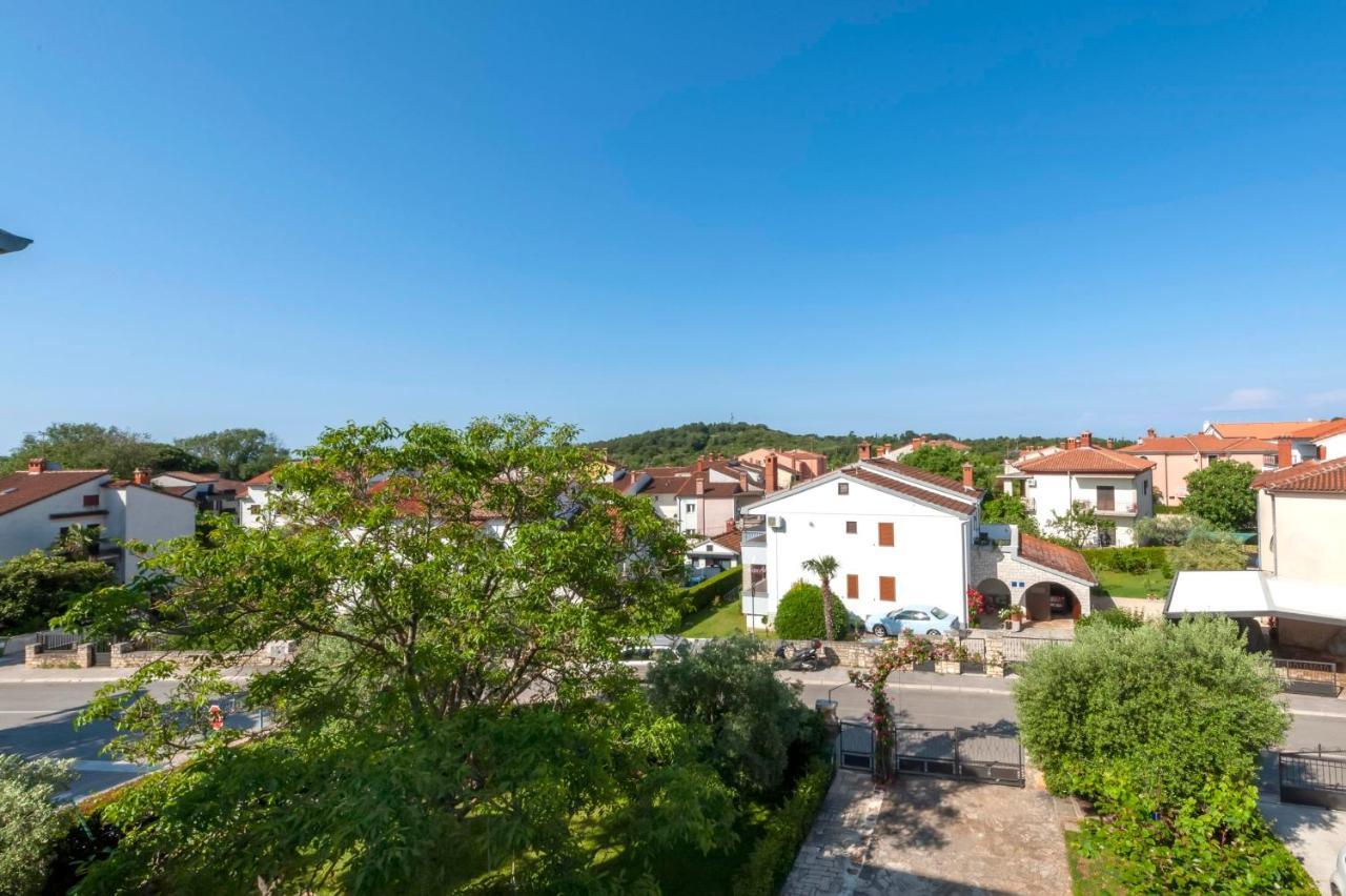 Apartments Adria Rovinj Exterior photo